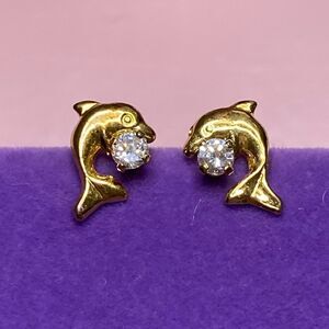 💛 925 Gold Plated CZ Dolphin Earrings